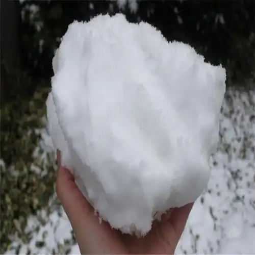 人造雪花 仿真雪 吸水人造雪假雪圣诞用道具雪粉场景吸水雪花厂家