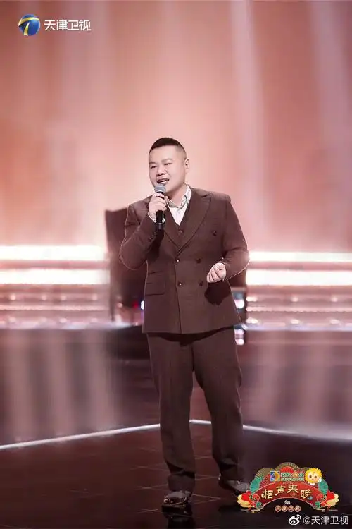 本次福利送达@岳云鹏 的唱歌剧照_高清图集_新浪网