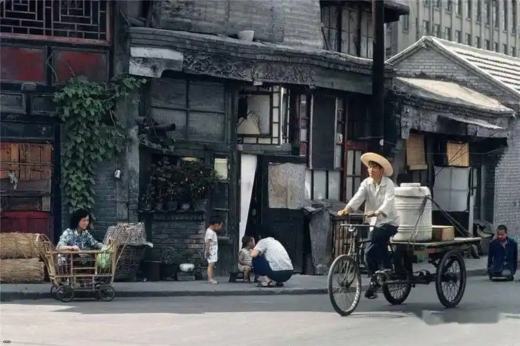 时代的烙印上世纪7080年代中国的一些老照片