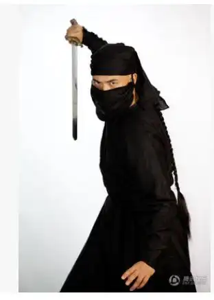 共104 件古装黑衣人相关商品