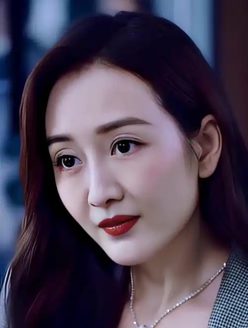 王鸥年轻时到底有多美?看完早期旧照后,网友:胆子太大了!-度小视