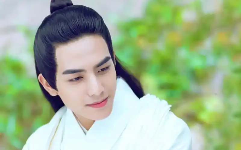 宋威龙《凤囚凰》容止剧照图片桌面壁纸