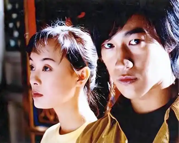 回顾林姵希嫁绯闻不断的何润东相伴15年至今无子她值得吗