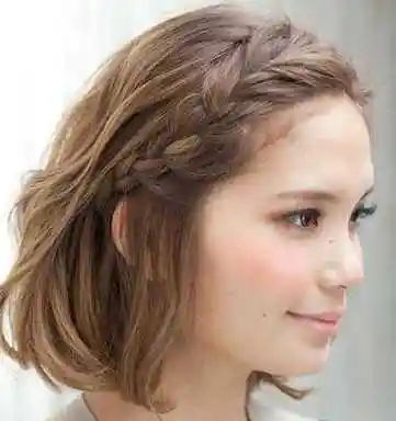 短发女生辫子发型头发短怎样梳流行好看的女孩辫子头
