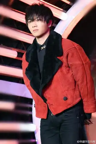 2014华晨宇青春的选择2014年度盛典颁奖典礼(录制)_高清图片大全-爱豆