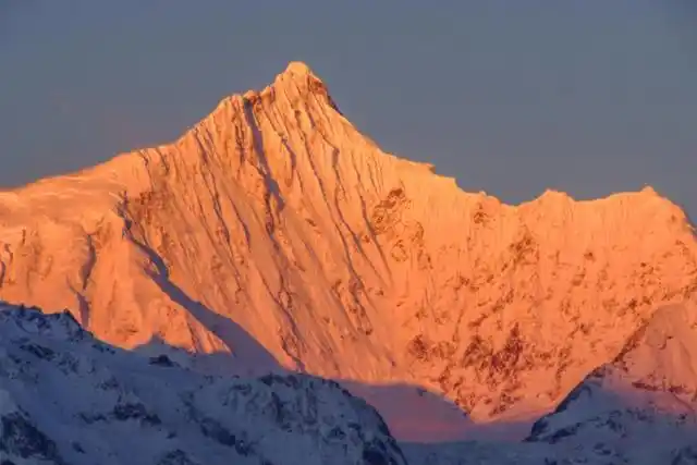 攀登难度极高的山峰!至今无人登顶,尝试征服者死亡率100%