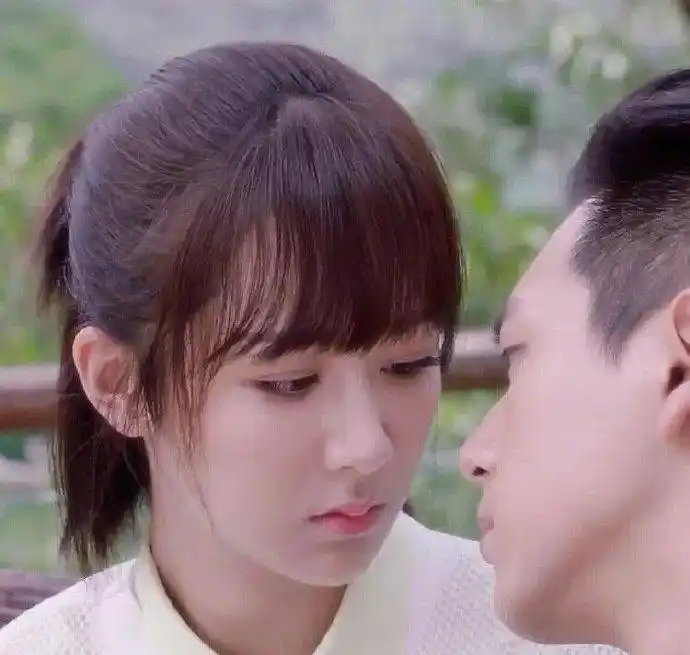 一组情侣头像秒赞七夕之前遇到心上人并且越来越甜