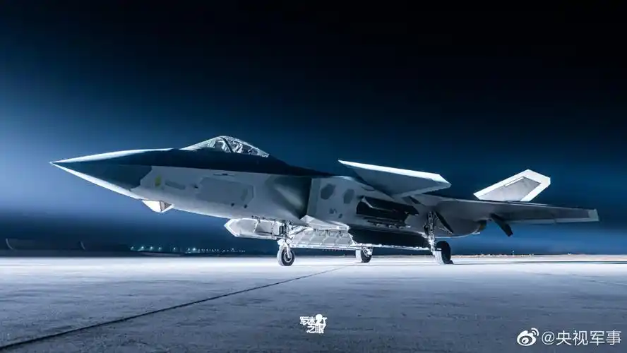 组图速收藏歼20梦幻科技感壁纸来啦