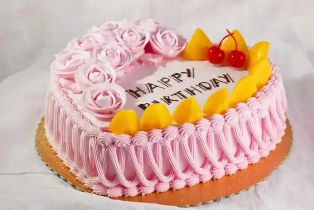 适合生日发的朋友圈文案,生日快乐配图!