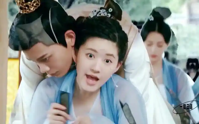 赵露思合作的7位男演员,肖战像哥哥,第2位还行!第1位神仙绝配