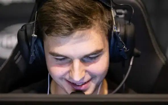 csgo固若金汤阿汤哥device的a区防守