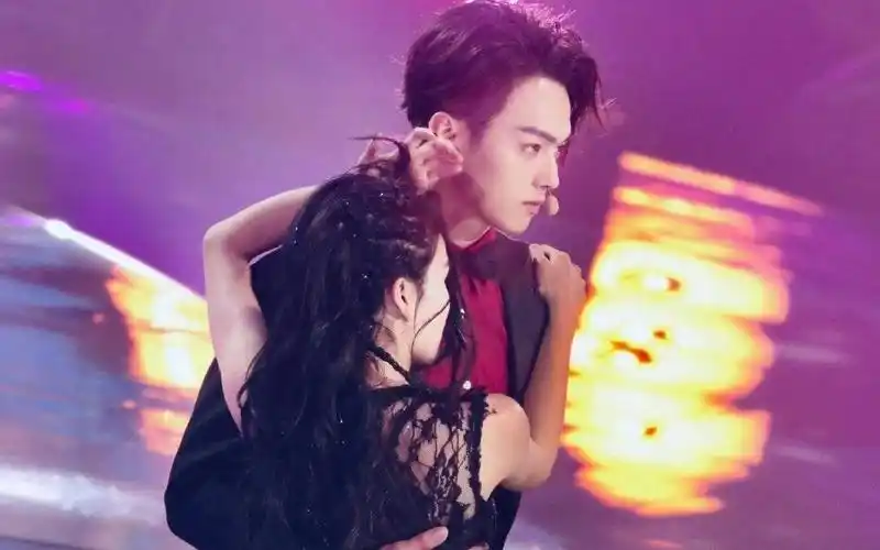 【白鹿79许凯】【摇澜cp】暗暗的糖.