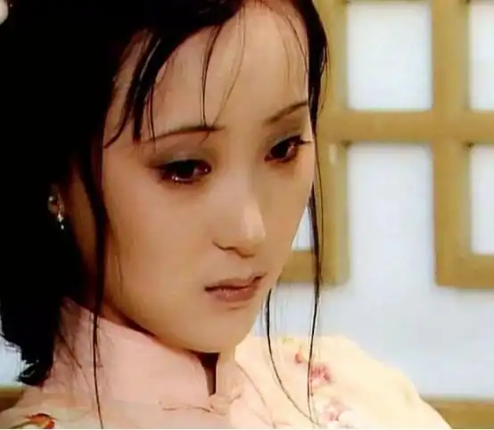 "林黛玉"陈晓旭到底有多惊艳?没有整容和美颜,天生丽质难自弃