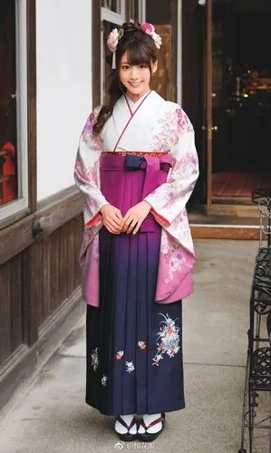 卒业袴 卒业式这样穿⑶ 来自樱花娘 - 微博