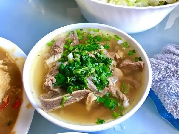 碟子_chouko做的清炖牛肉汤