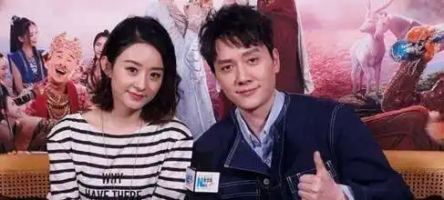 刚澄清怀孕,赵丽颖冯绍峰又被拍到牵手逛街,这次是真的?