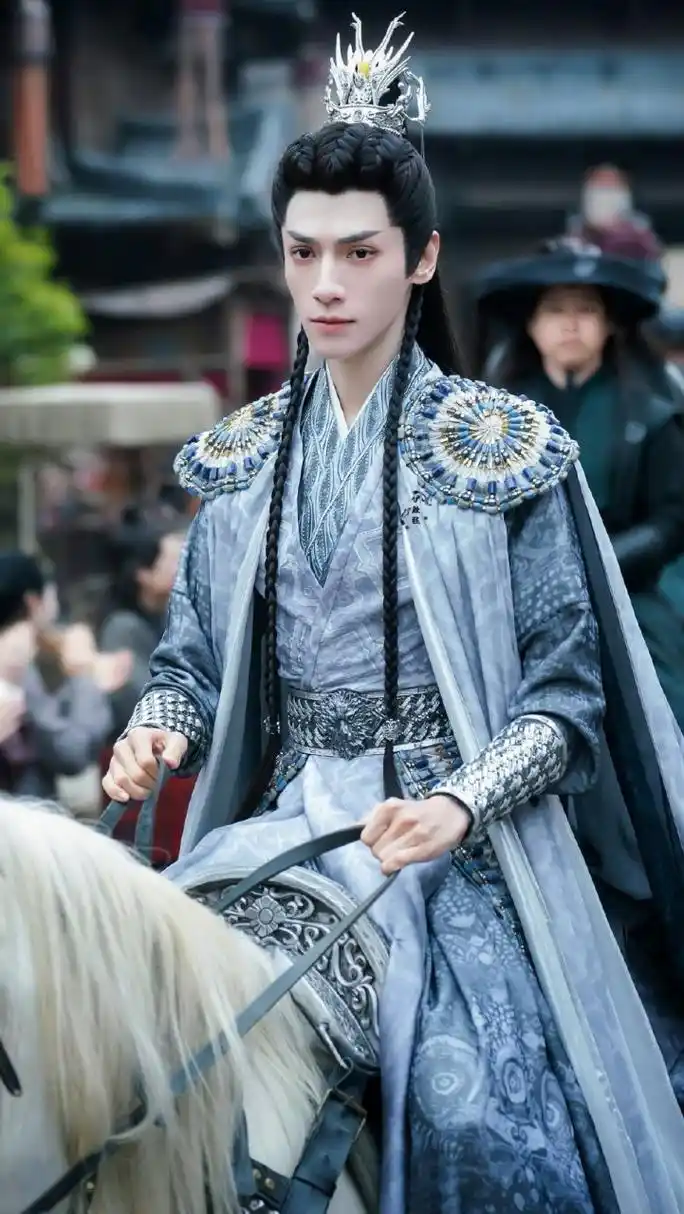 罗云熙古装高清壁纸(六)[庆祝]