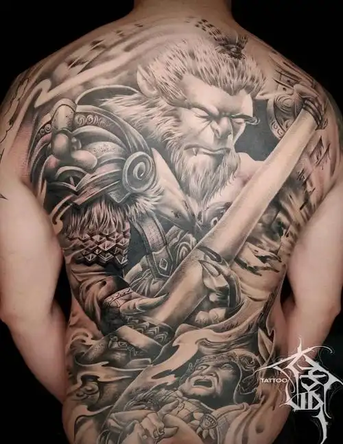 齐天大圣满背纹身图片_欧美写实新传统纹身图案
