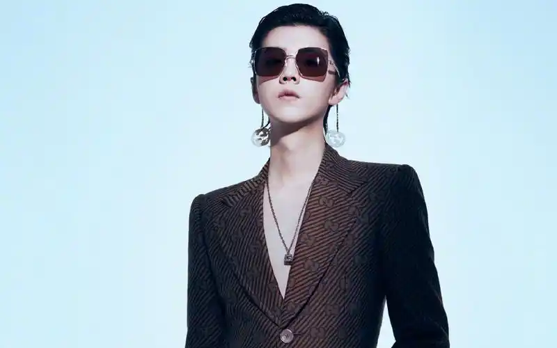 鹿晗酷帅写真图片桌面壁纸