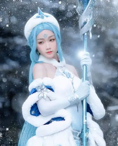 王者荣耀王昭君cos:白梅落下之日,归去故里之时_高清图集_新浪网