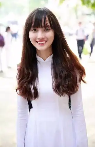 越南美女长什么样看看她们开学照片就知道