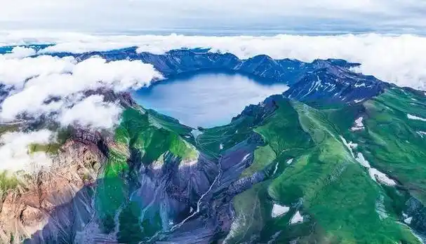 6月13日至16日,吉林省旅游发展大会将在长白山保护开发区举行,这是我