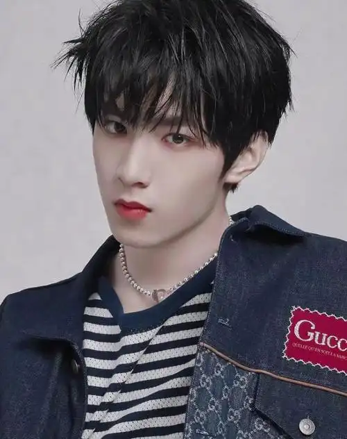 帅哥图片刘耀文图片帅哥猛男文章小虾米