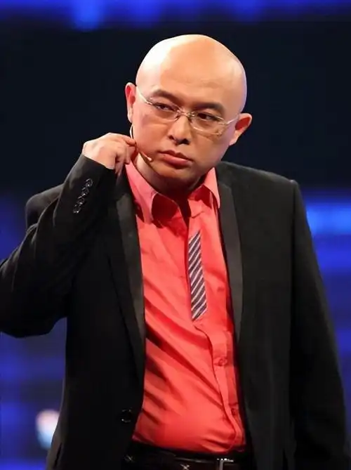 事实证明逐渐消失的主持人孟非已经走上了另一条大道