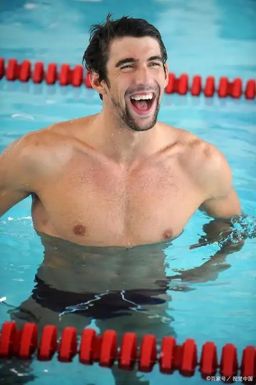法国小将打破菲尔普斯世界纪录#在福冈游泳世锦赛中,21岁的法国选手