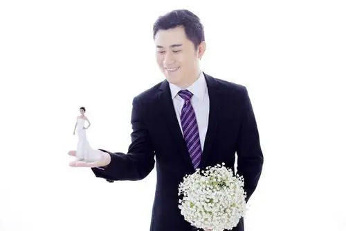 org/1999/xhtml">    杨巍,金婷婷结婚请柬吉日:2015-10-28      倒