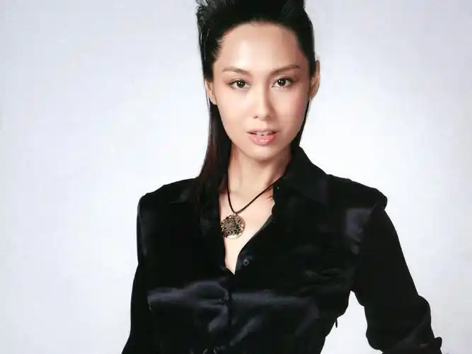 朱茵_明星写真_图集_电影网_1905.com