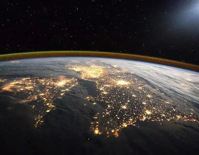 在太空中生活340天后,我发现了14个奇妙真相 - 文学 - 遂平县融媒体