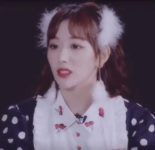 孔雪儿无滤镜头像,自截自调