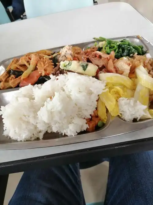 铁路总公司自助餐食堂