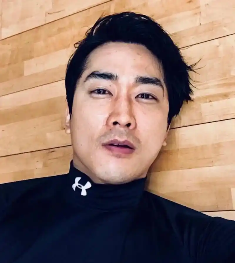 宋承宪 #健身 - 抖音