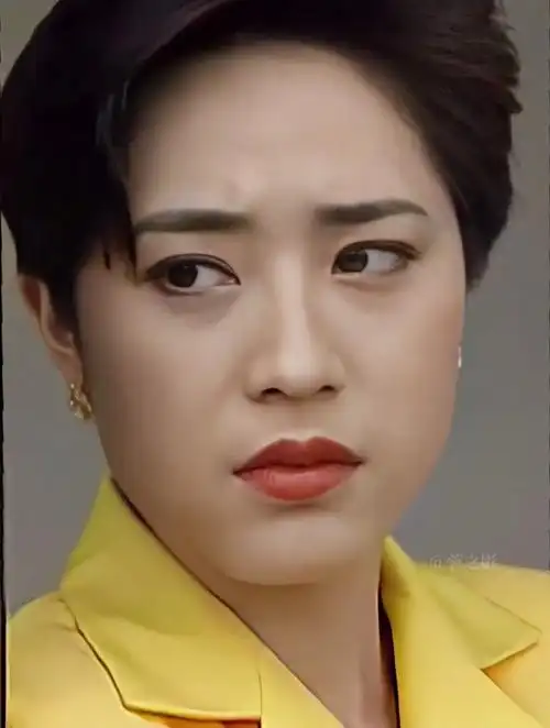 港星女神陈法蓉,九十年代短发美女!-度小视