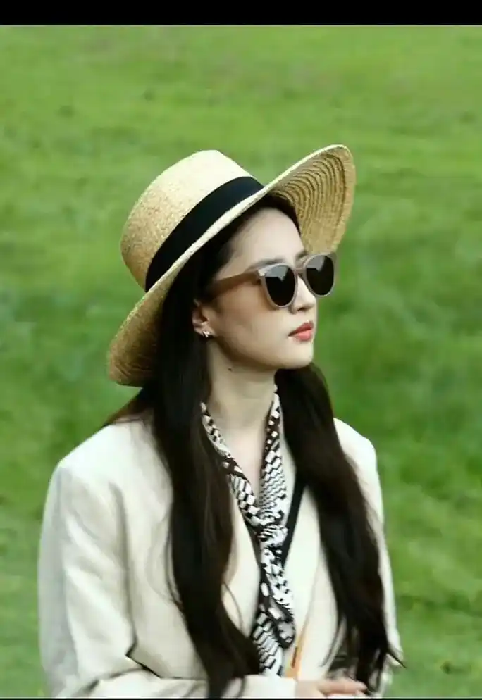 刘亦菲去有风的地方  原来18年不是两年前 而是五年前了… - 抖音