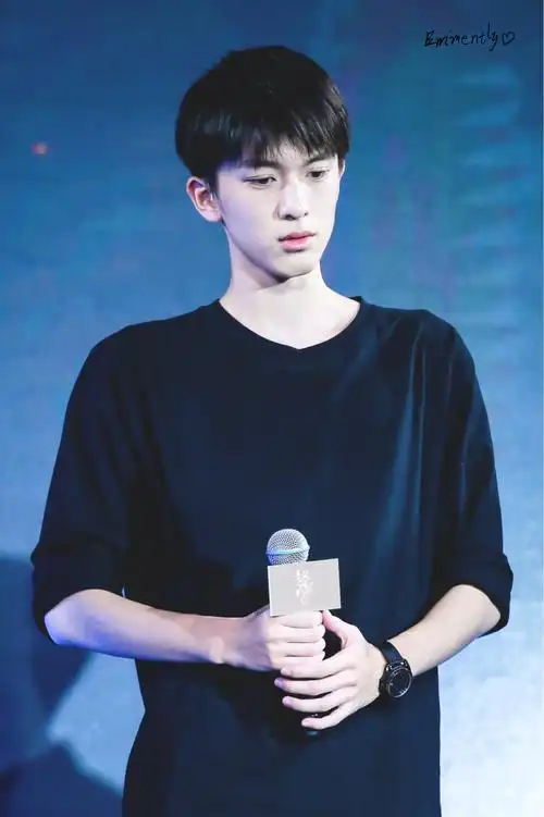 全世界最可爱的赵英博