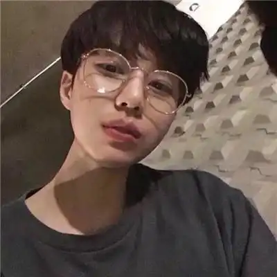 优质ins风韩系干净男生头像图片 小众很韩范的微信男头2023_男生头像