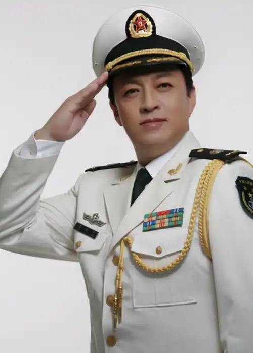 歌唱家吕继宏因工作单身50年父母相继病逝后坦言我想有个家