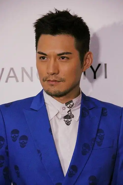 严屹宽 yikuan yan的图片