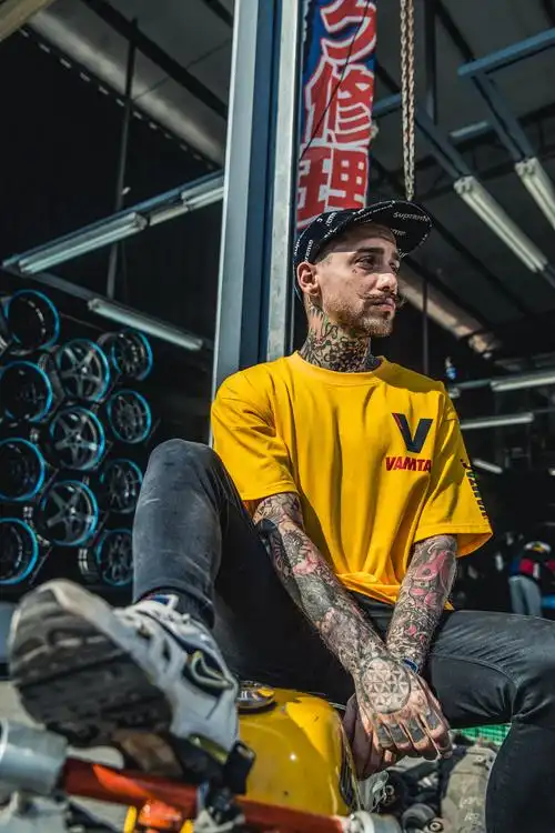 原创潮牌美式街头嘻哈滑板五分袖复古印花潮流短袖t恤男女半袖tee