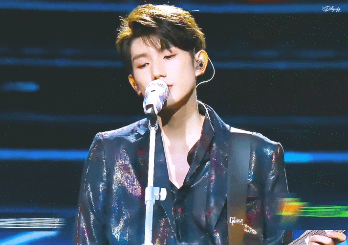 1059_744gif 动态图 动图