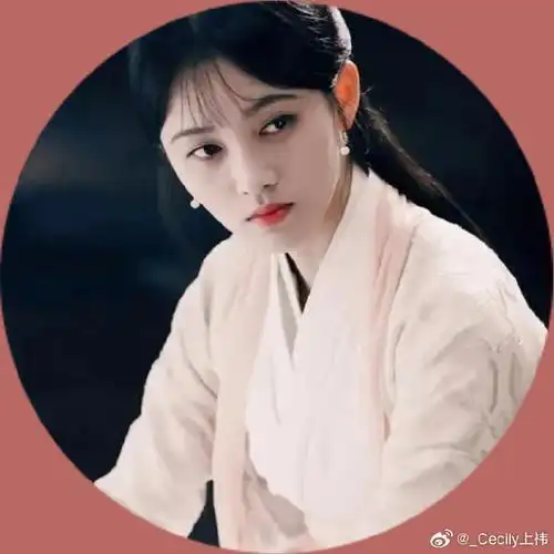 鞠婧祎超话jjy#鞠婧祎的天鹅颈#jjy#鞠婧祎照片#鞠圆框古风头像2