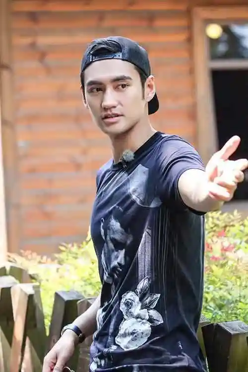 袁弘是谁?个人简介有哪些?