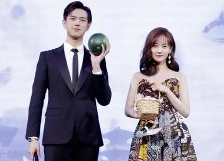 李一桐曾经是赵丽颖的专属替身,现在却要赶超正主了