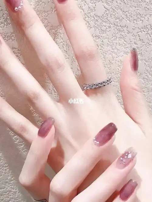 高级显手白美甲