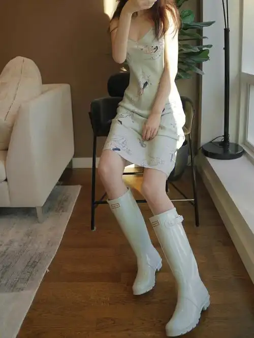 糖果色的雨靴hunter