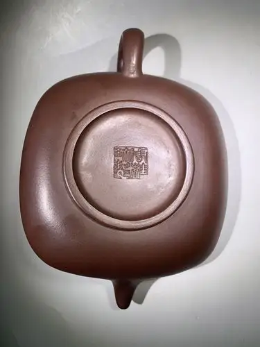 6868lot041768周桂珍紫砂壶