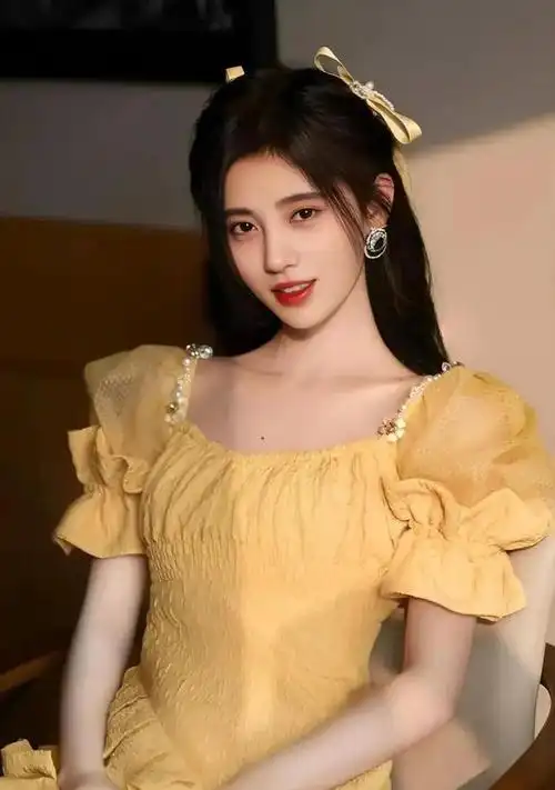 明星壁纸美图-鞠婧祎1367期